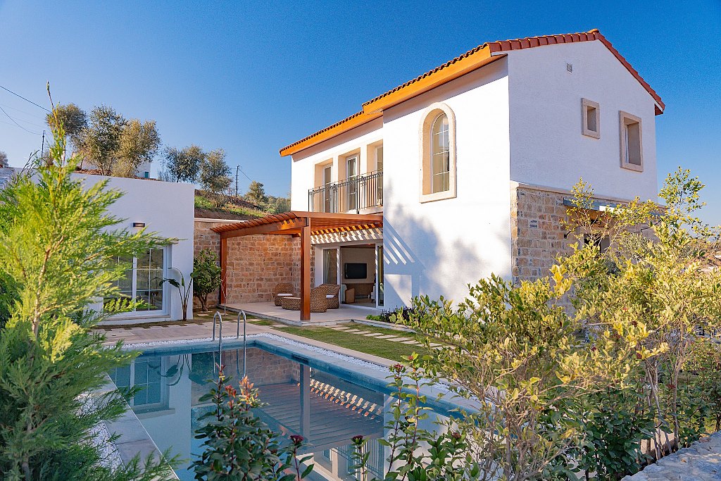 Akyol scenic view villa photograph 2