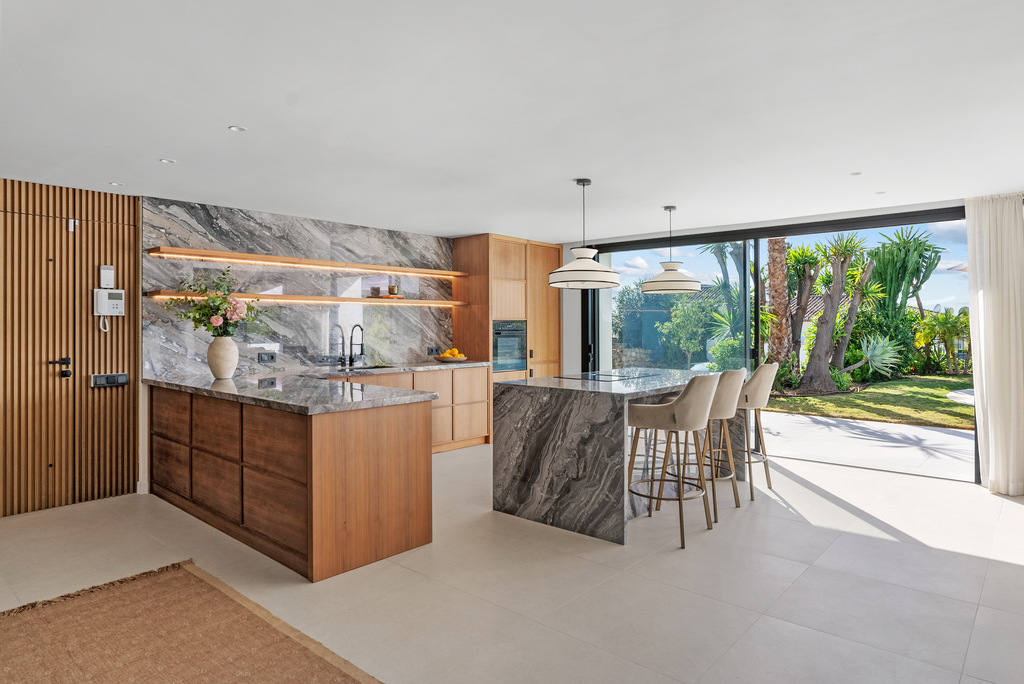 Marbella Scandinavian villa photograph 11