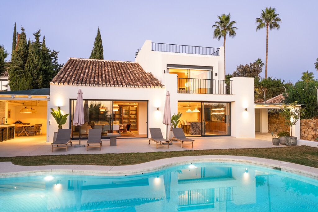 Marbella Scandinavian villa photograph 18
